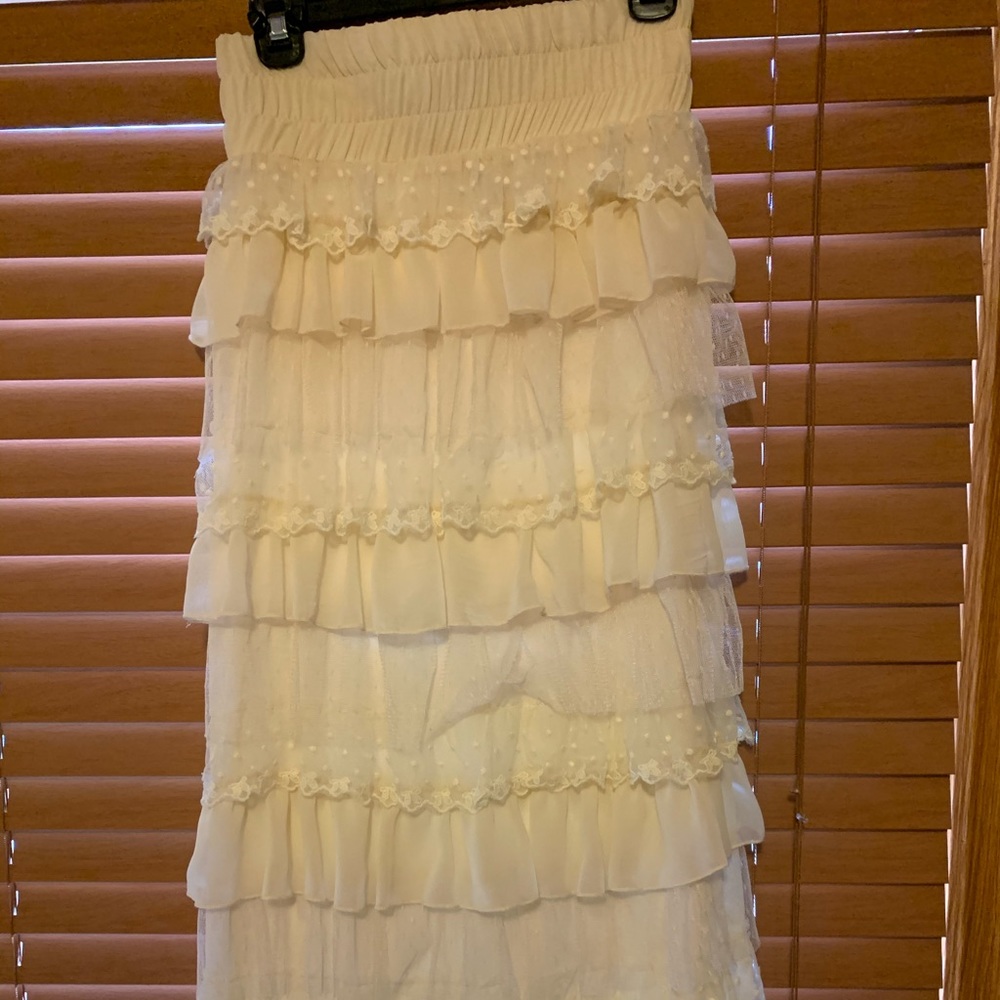 Dainty Jewells Skirt